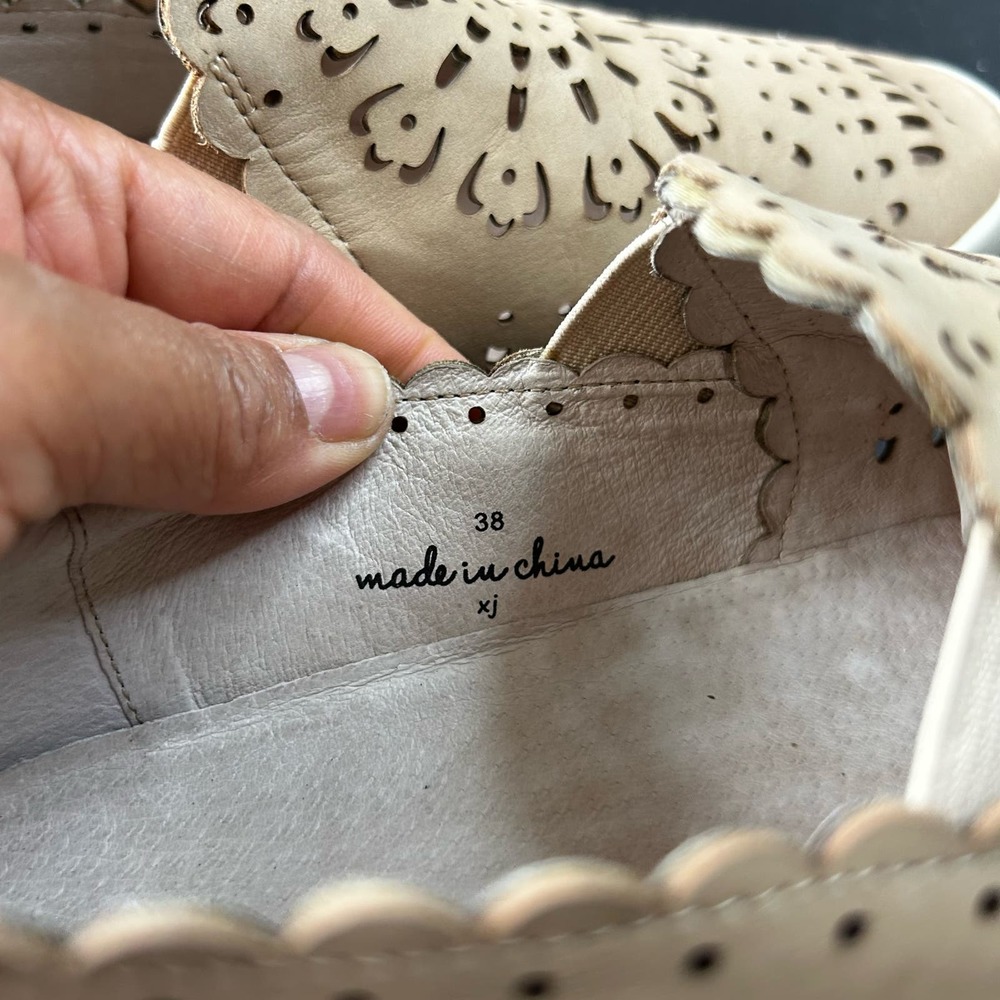 Joie Beige Nude Faux Leather Lace Laser Cut Out Almond Toe Slip On Loafer EUR 38 - Picture 4 of 12
